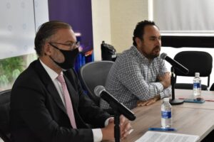 SEDESU presenta escaladora de empresas 02X México