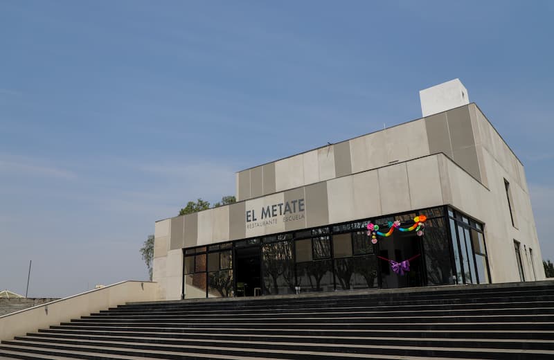 UAQ invita a participar en curso de elaboración de Pan de Muerto tradicional