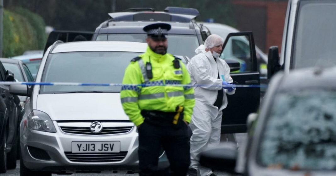 Policía británica libera a detenidos tras explosión en Liverpool