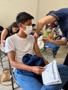 90 por ciento de queretanos mayores de 18 años están vacunados contra covid; Mauricio Kuri