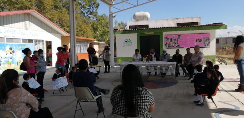 Inauguran obras del programa ‘LEEN’ en San Juan del Río