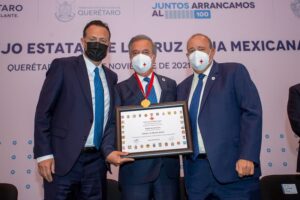 Mauricio Kuri toma protesta al Consejo Estatal de la Cruz Roja Mexicana QRO