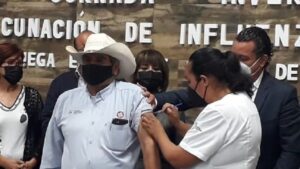 SESEQ realizó jornada invernal de vacunación contra influenza en El Marqués