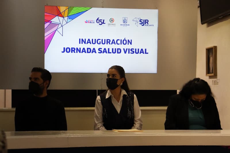 Marcia Solórzano inaugura Jornada de Salud Visual en el Portal del Diezmo, SJR