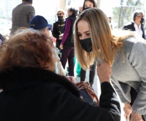 Presidenta del DIF Estatal celebra posadas navideñas con adultos mayores de Querétaro