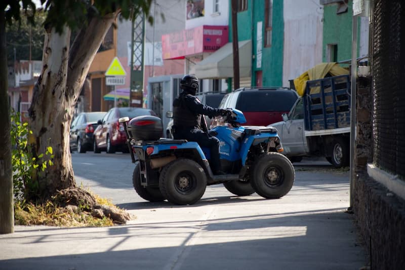 Recupera policía más de 160 vehículos en San Juan del Río