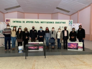 USEBEQ entrega equipamiento a 4 escuelas en Huimilpan