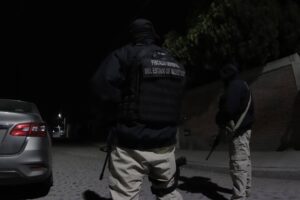 7 detenidos por agredir a policias estatales en el municipio de San Juan del Río