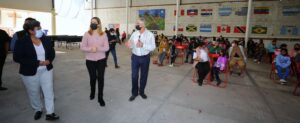 Car Herrera de Kuri recorre Centros de Asistencia Social en Querétaro