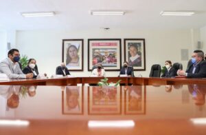 UAQ firma convenio con Hospital Santo Tomás para beneficio de la Facultad de Enfermería
