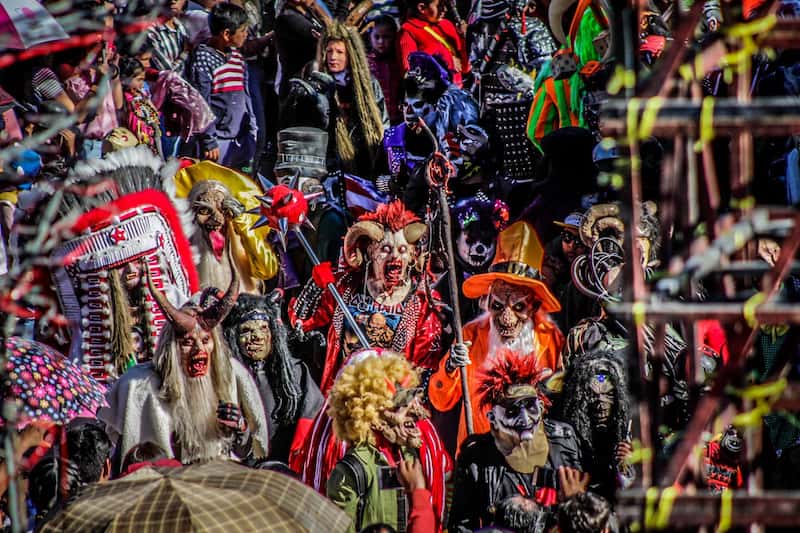 NUESTROS PUEBLOS; Shitases y Fiestas Patronales, símbolos de resistencia cultural 4 NUESTROS PUEBLOS; Shitases y Fiestas Patronales, símbolos de resistencia cultural