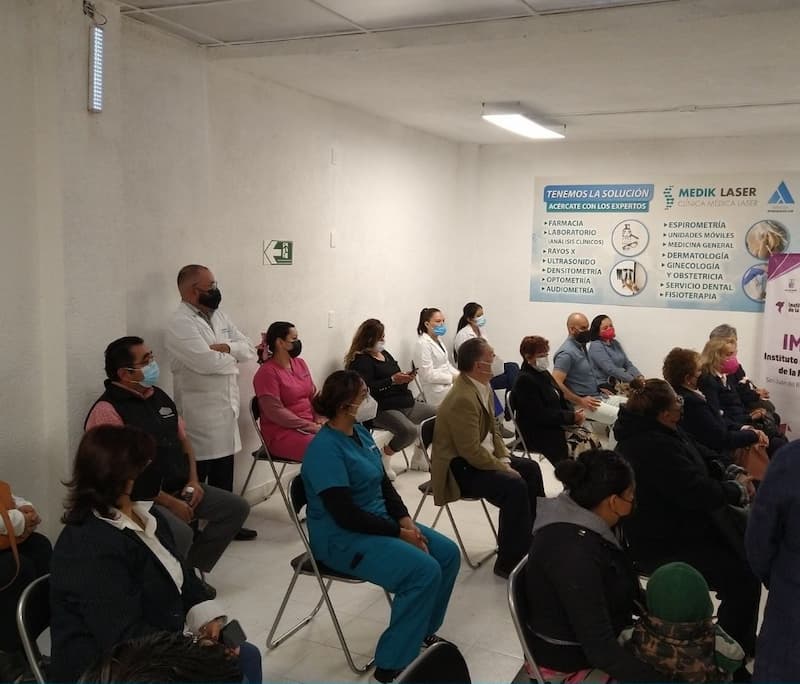 Instituto de la Mujer promueve atención médica a bajo costo en San Juan del Río