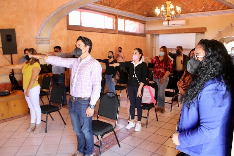 Integran Consejo Municipal de Participación Social en Educación en Tequisquiapan
