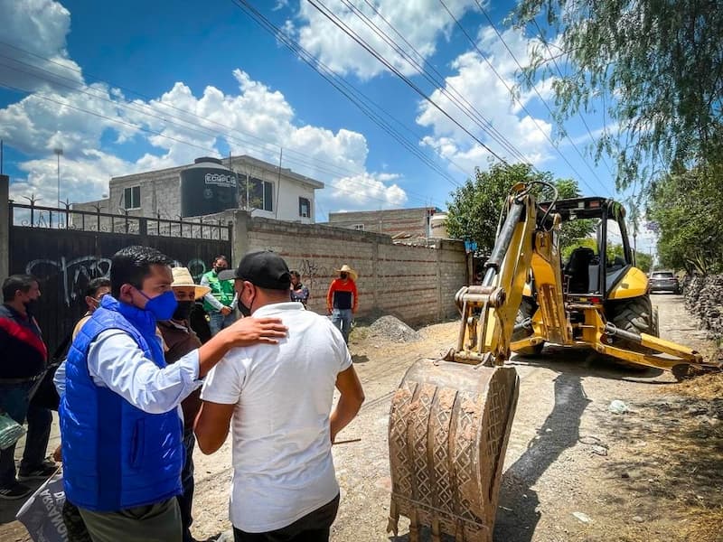 Amarildo Bárcenas encabeza arranque de obras en comunidades de Pedro Escobedo