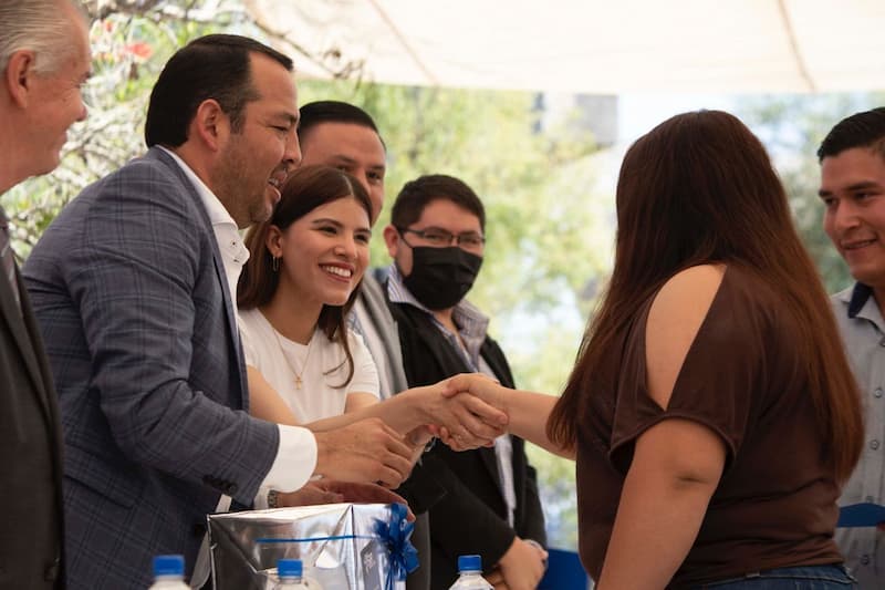 Se unen en Matrimonio Civil 276 parejas en San Juan del Río 1 Se unen en Matrimonio Civil 276 parejas en San Juan del Río