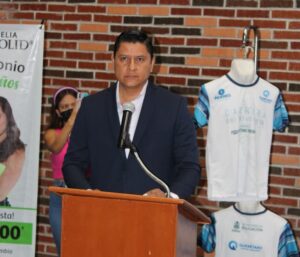 INDEREQ presenta la Carrera del Estudiante 2022