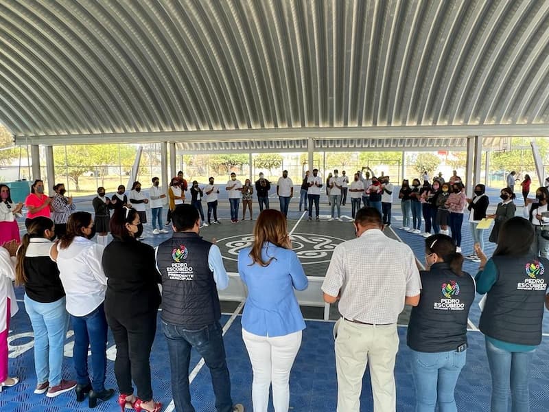 Más infraestructura para escuelas del municipio de Pedro Escobedo