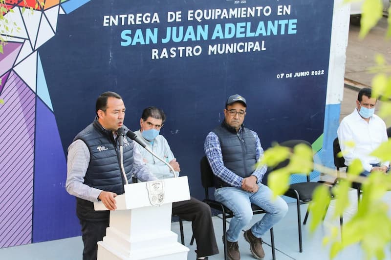 Entregan equipamiento en Rastro Municipal de San Juan del Río