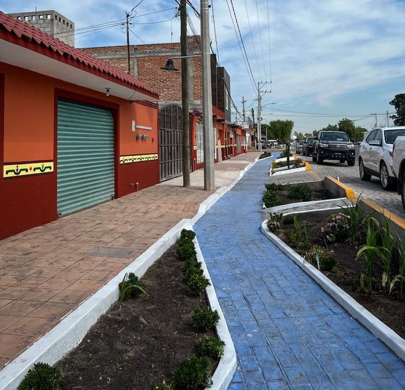 Entregan mejoramiento urbano en El Sauz Alto, Pedro Escobedo