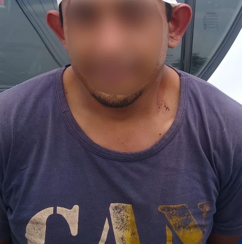 Fue sorprendido robando un vehículo en Colonia Centro, San Juan del Río