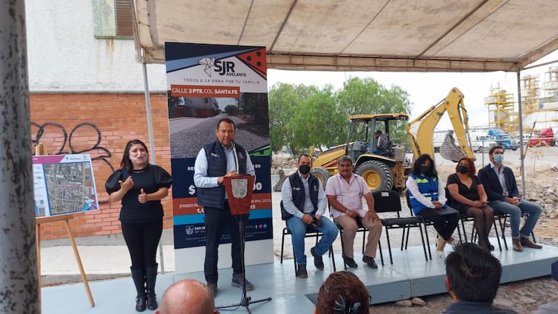 Invierten 3.4 MDP en rehabilitación de calle en Colonia Santa Fe, San Juan del Río 1 Invierten 3.4 MDP en rehabilitación de calle en Colonia Santa Fe, San Juan del Río