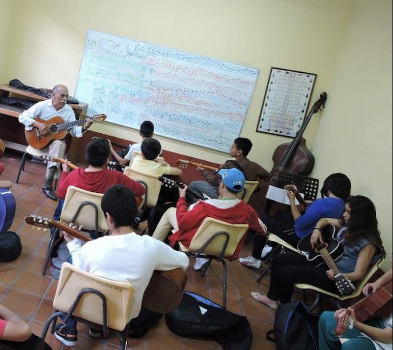 Oferta de talleres culturales en San Juan del Río ya es presencial