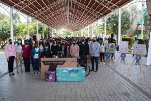 Premian a participantes del Concurso Estatal de Dibujo Infantil Cómo son las adicciones