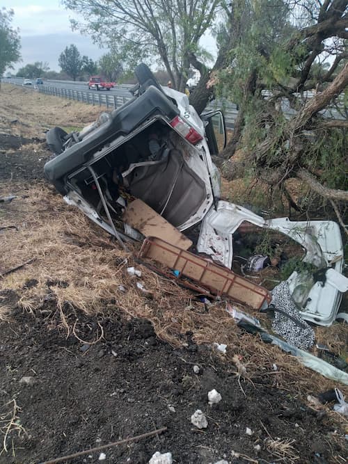 Tragedia en la Méx-Qro, mueren 12 personas en accidente