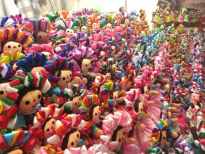 Alistan festival de la muñeca en Amealco para el mes de noviembre