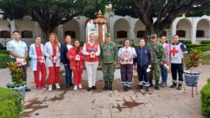 Cruz Roja SJR recibe aportación a colecta por parte de elementos del Ejército Mexicano