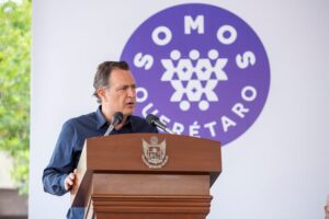 Mauricio Kuri firma alianza por el Respeto y Valores con colectivo Somos Querétaro