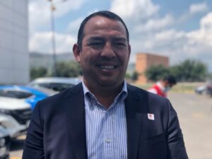Roberto Cabrera respalda nominación de Mauricio Kuri para presidente de la República