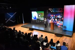 SEDESU presentó ponencia “Aprendiendo a Jugar” en el Queretaverso