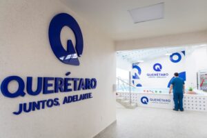 Gobernador Mauricio Kuri entregó Clínica Post-COVID en Querétaro