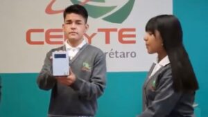 CECyTEQ triunfa con glucómetro táctil durante competencia en Silicon Valley