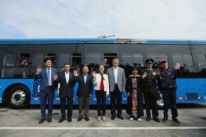 El trolebús elevado de la ciudad de México, una obra de electromovilidad y justicia social única en el mundo Claudia Sheinbaum