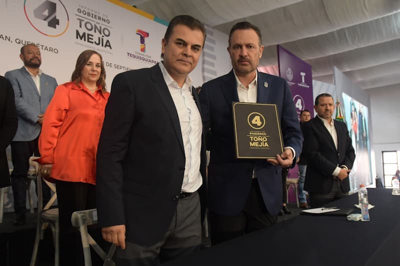 Toño Mejía presenta su 4to Informe de Gobierno destacando resultados en obra pública y seguridad 1 Gobernador Mauricio Kuri acompañó a oño Mejía en su 4to informe de gobierno