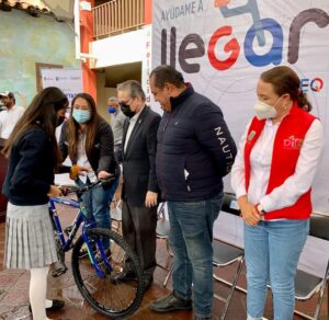 USEBEQ entregó bicicletas del programa “Ayúdame a llegar” en municipios de Querétaro