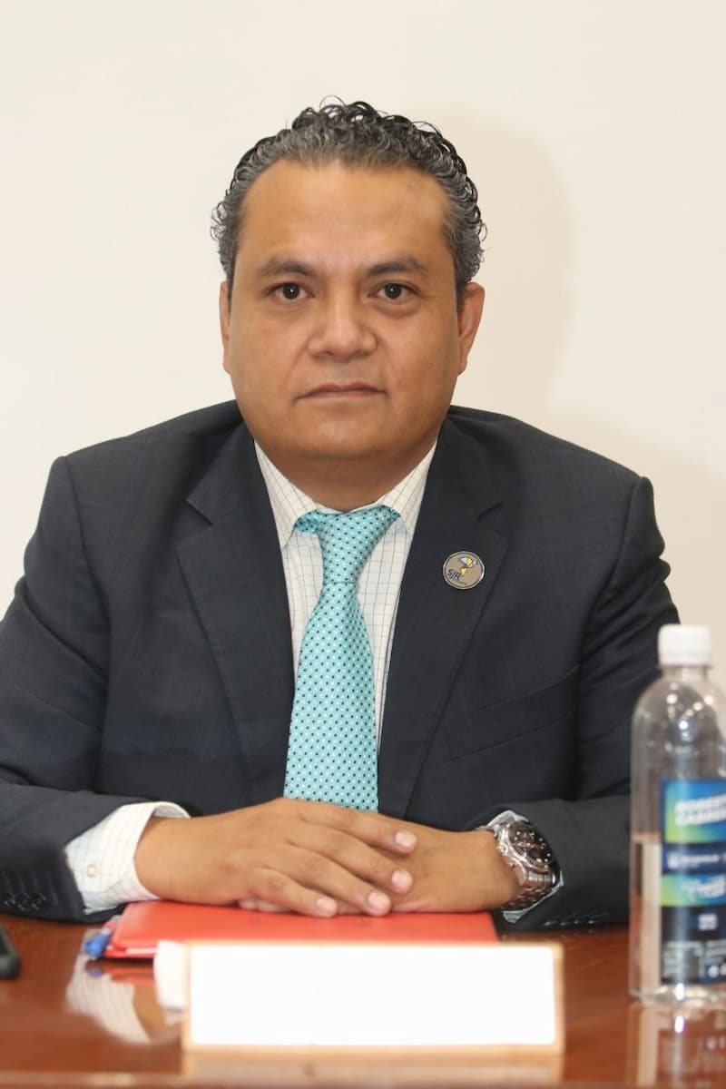 Regidor de la Comisión de Comercio en San Juan del Río, Arturo Calvario