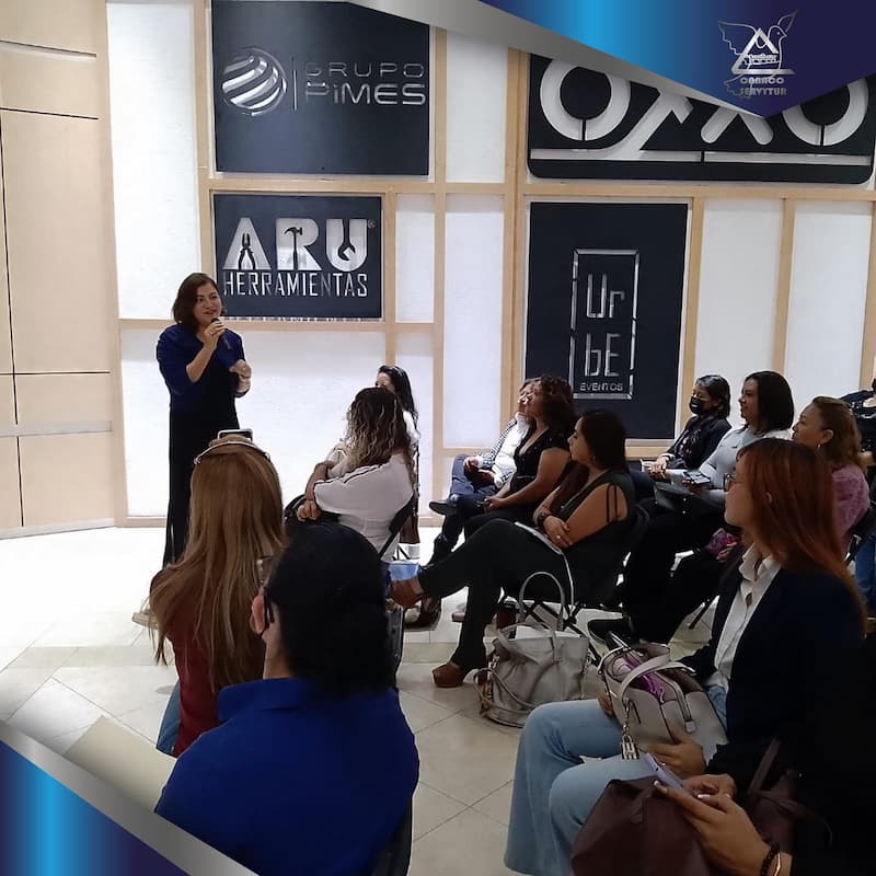 Alistan Congreso de Mujeres Empresarias en San Juan del Río