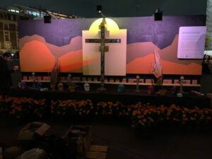 Querétaro participa en Ofrenda Monumental de Día de Muertos en el zócalo capitalino