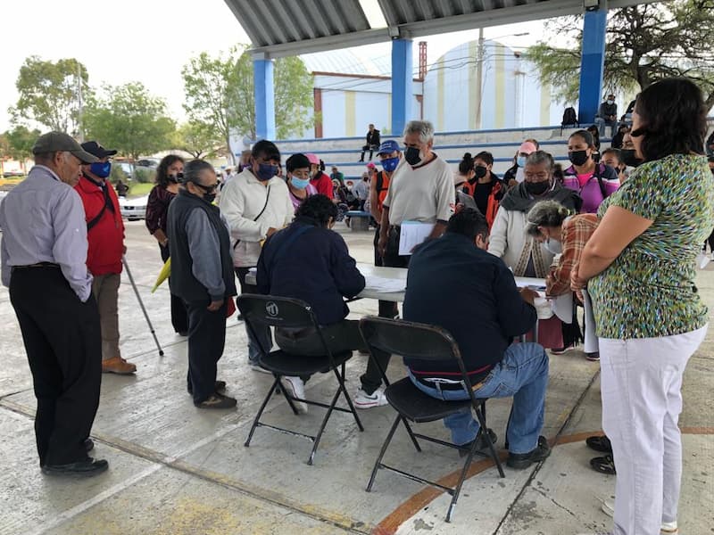 Familias de SJR recibieron apoyos alimentarios por parte de SEDESOQ