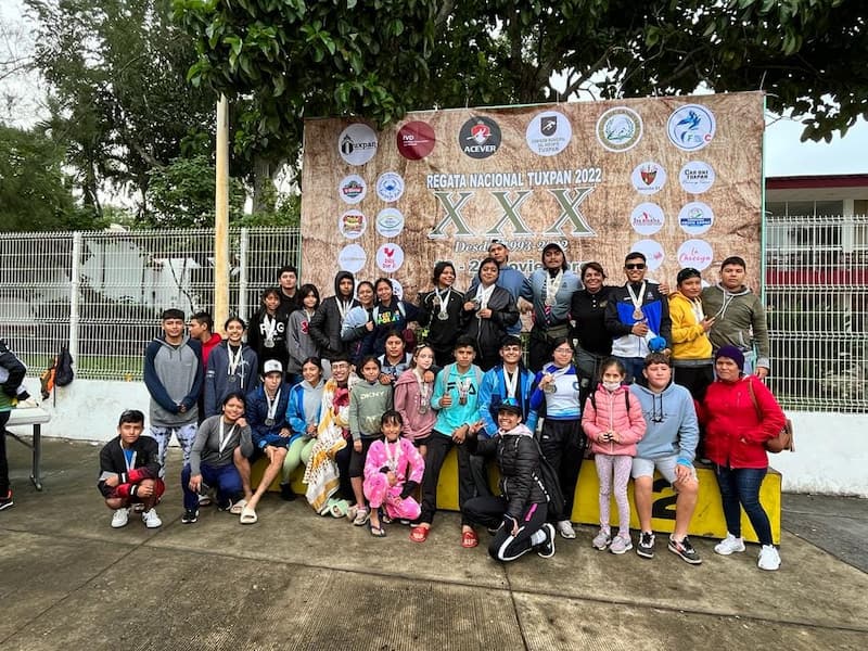 Canotaje queretano consigue resultado histórico en Regata Tuxpan 2022