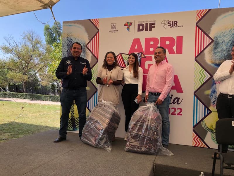 DIF San Juan del Río dio arranque al programa “Abriga una Familia 2022”