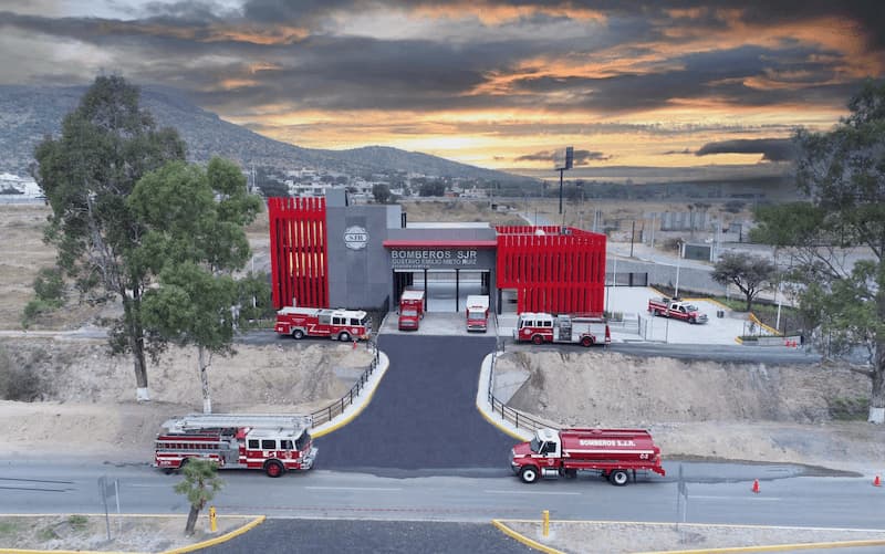 Empresas privadas pagarán salario de bomberos en San Juan del Río