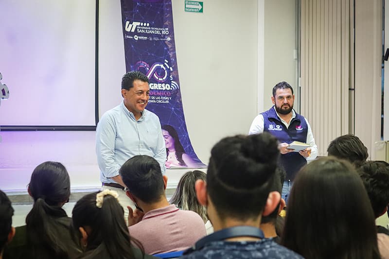 IQT refrenda su compromiso con la movilidad estudiantil de la UTSJR