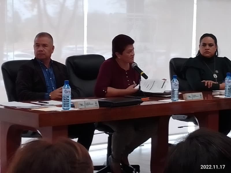 Regidoras de San Juan del Río protagonizan discusión por actividades de comisión