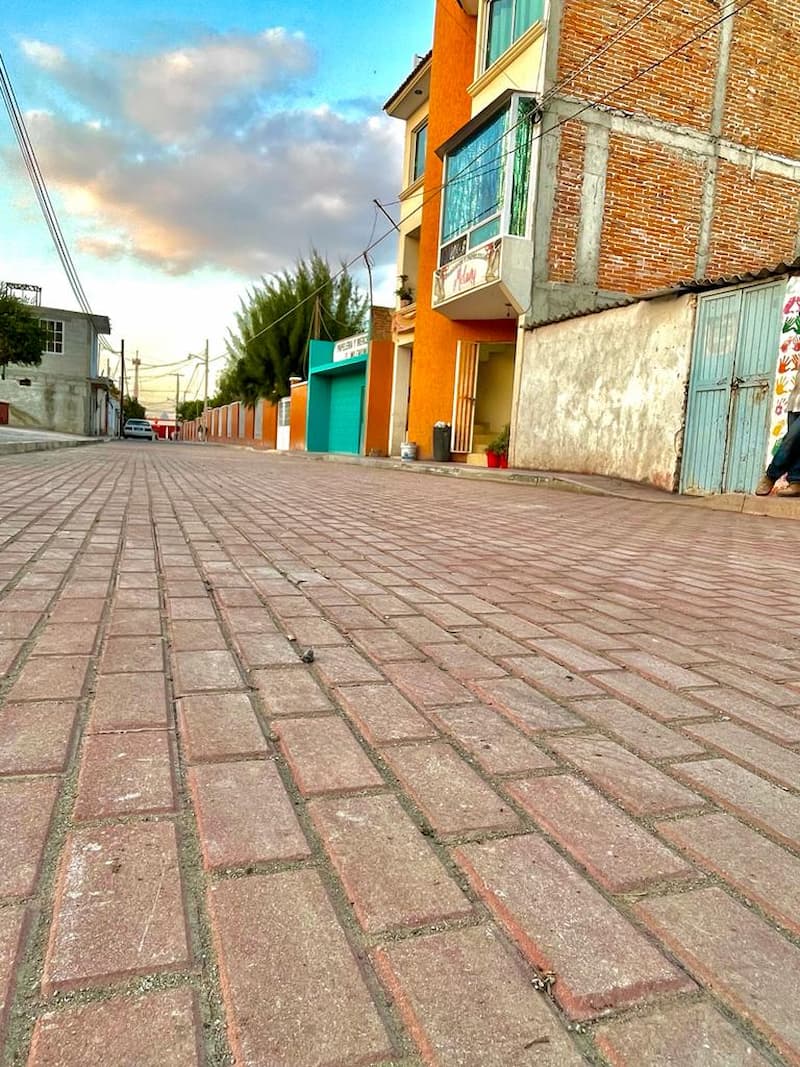 Toño Mejía entrega obras en la comunidad de La Tortuga, Tequisquiapan