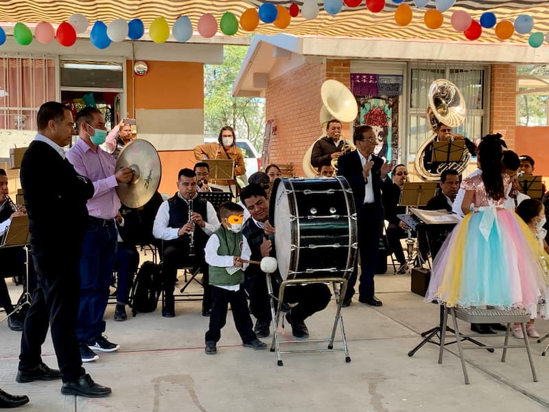 USEBEQ promueve conciertos didácticos en escuelas con la Banda de Música del Estado