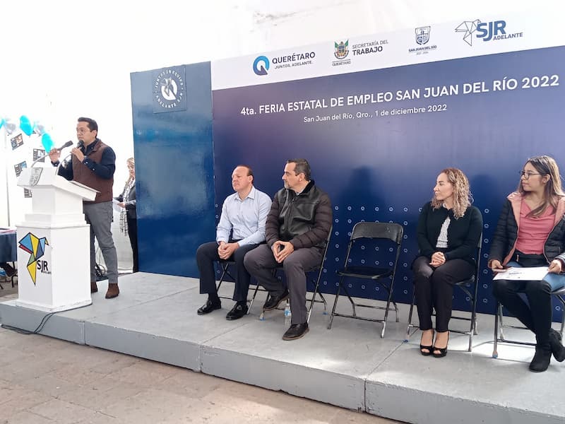 Se llevó a cabo la última Feria Estatal de Empleo para este 2022 en San Juan del Río